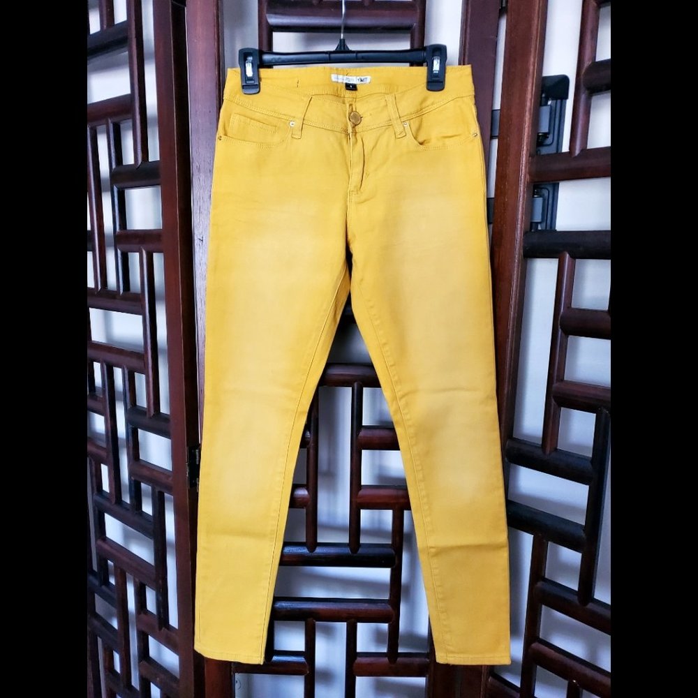 NWOT YMI Jeans USA Supper Skinny Jeans